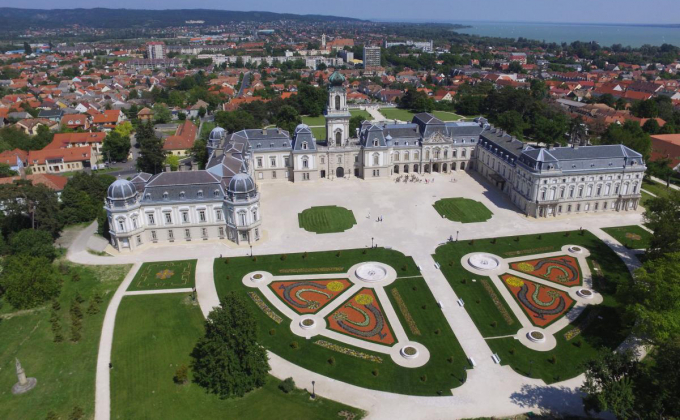 Festetics-kastély - Keszthely és "Festetics örökség"
